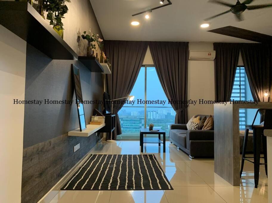Stylish Romantic Couples Getaway - Netflix&Relax 7 Cyberjaya Buitenkant foto
