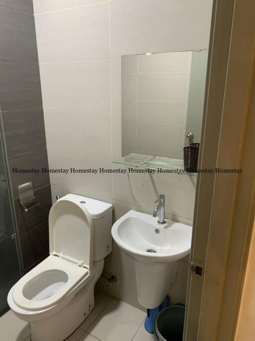 Stylish Romantic Couples Getaway - Netflix&Relax 7 Cyberjaya Buitenkant foto